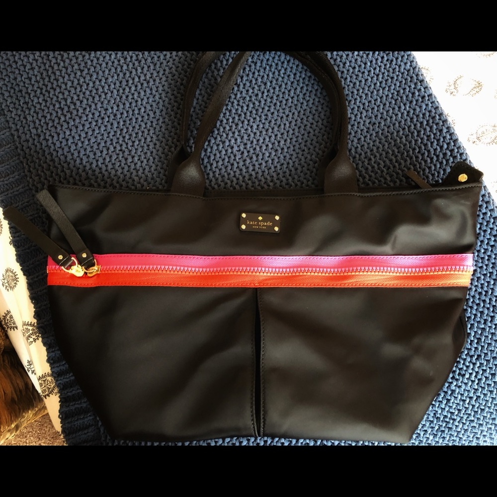 KATE SPADE ♠️ Tote Vinyl Shoulder Bag